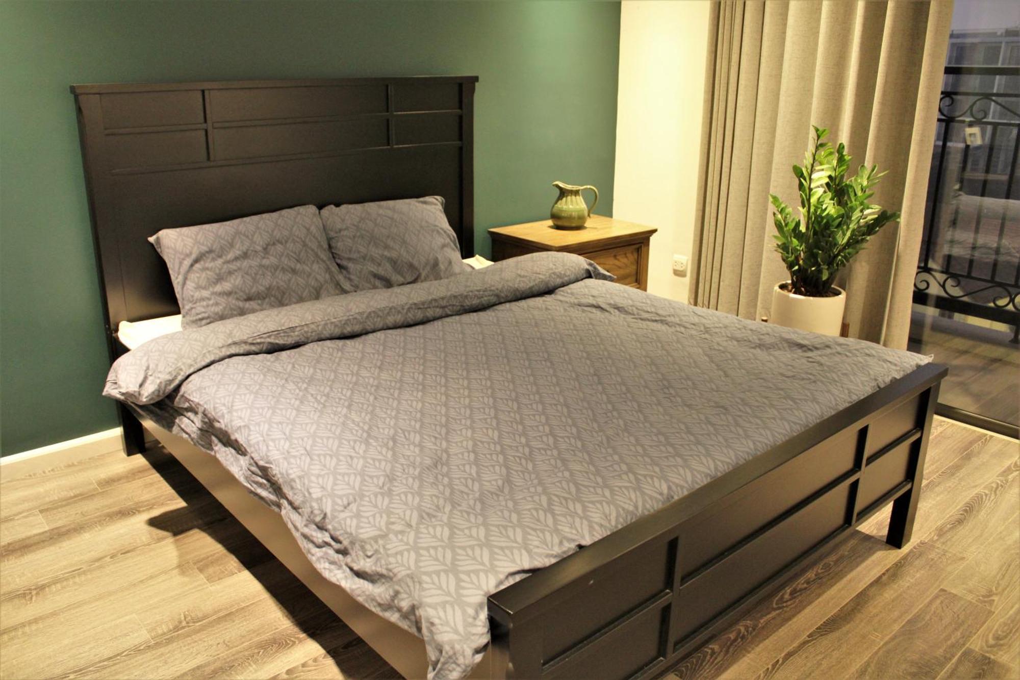 Apartment D'leroi Soleil- Tay Ho- Near Westlake In Ha Noi *
